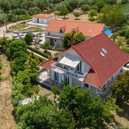 Christina's Place * Σάμη