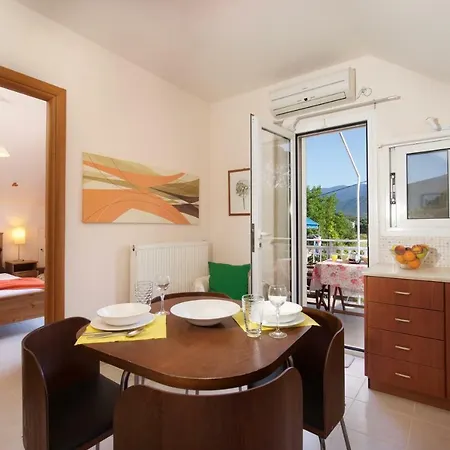 شقة Christina's Place