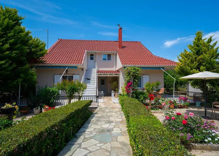 Christina's Place Σάμη