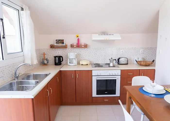 Christina's Place Σάμη