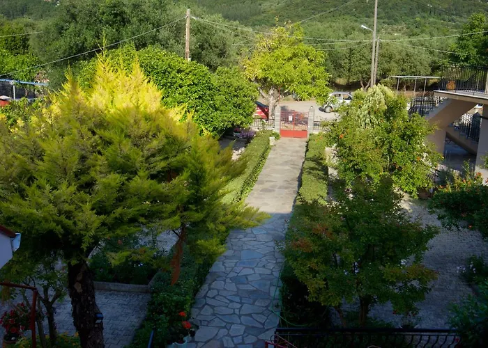 Διαμέρισμα Christina's Place *